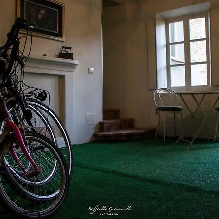 Lunesco Alloggio Divino, Chambre D'Amis Lu (Piedmont) Екстериор снимка