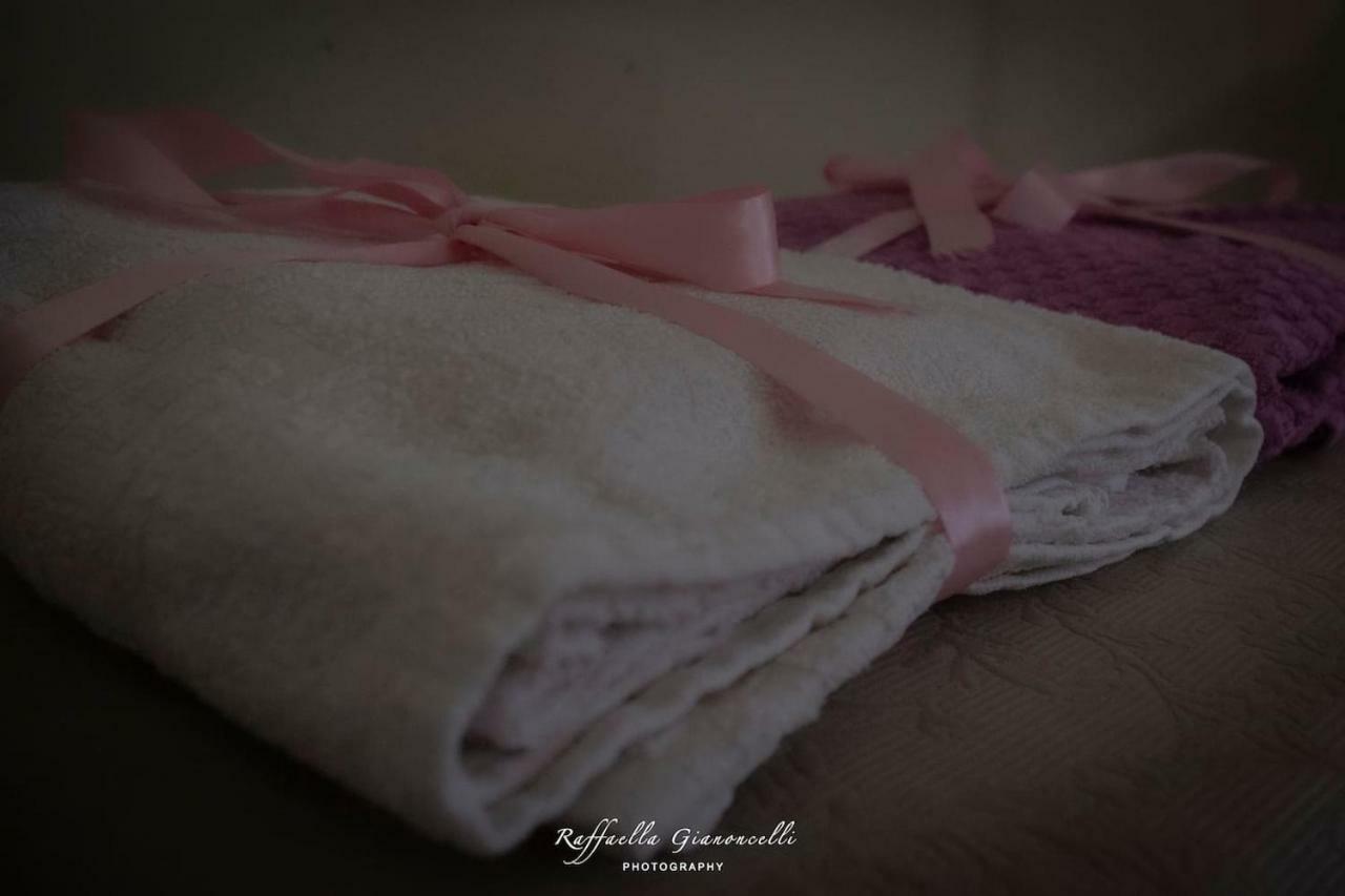 Lunesco Alloggio Divino, Chambre D'Amis Lu (Piedmont) Екстериор снимка